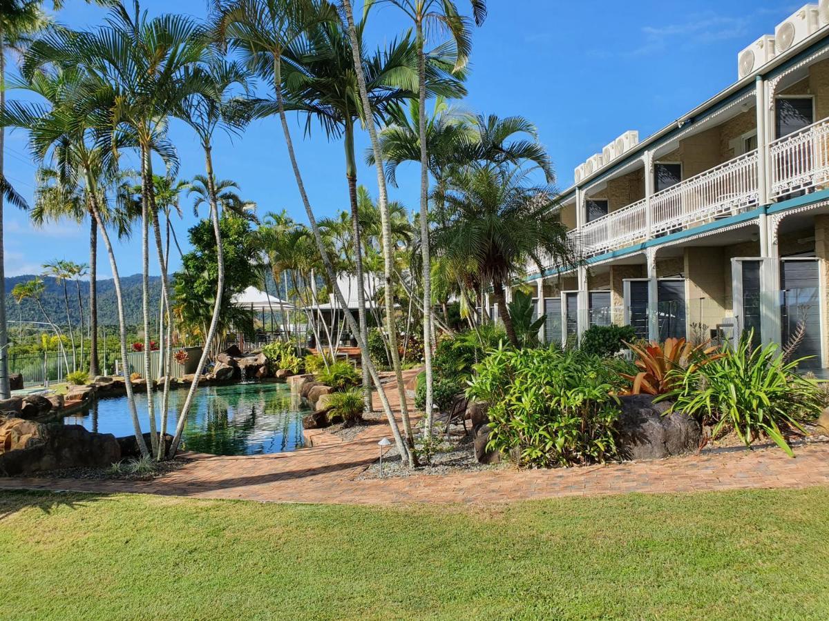 Colonial Palms Motor Inn Airlie Beach Exteriér fotografie