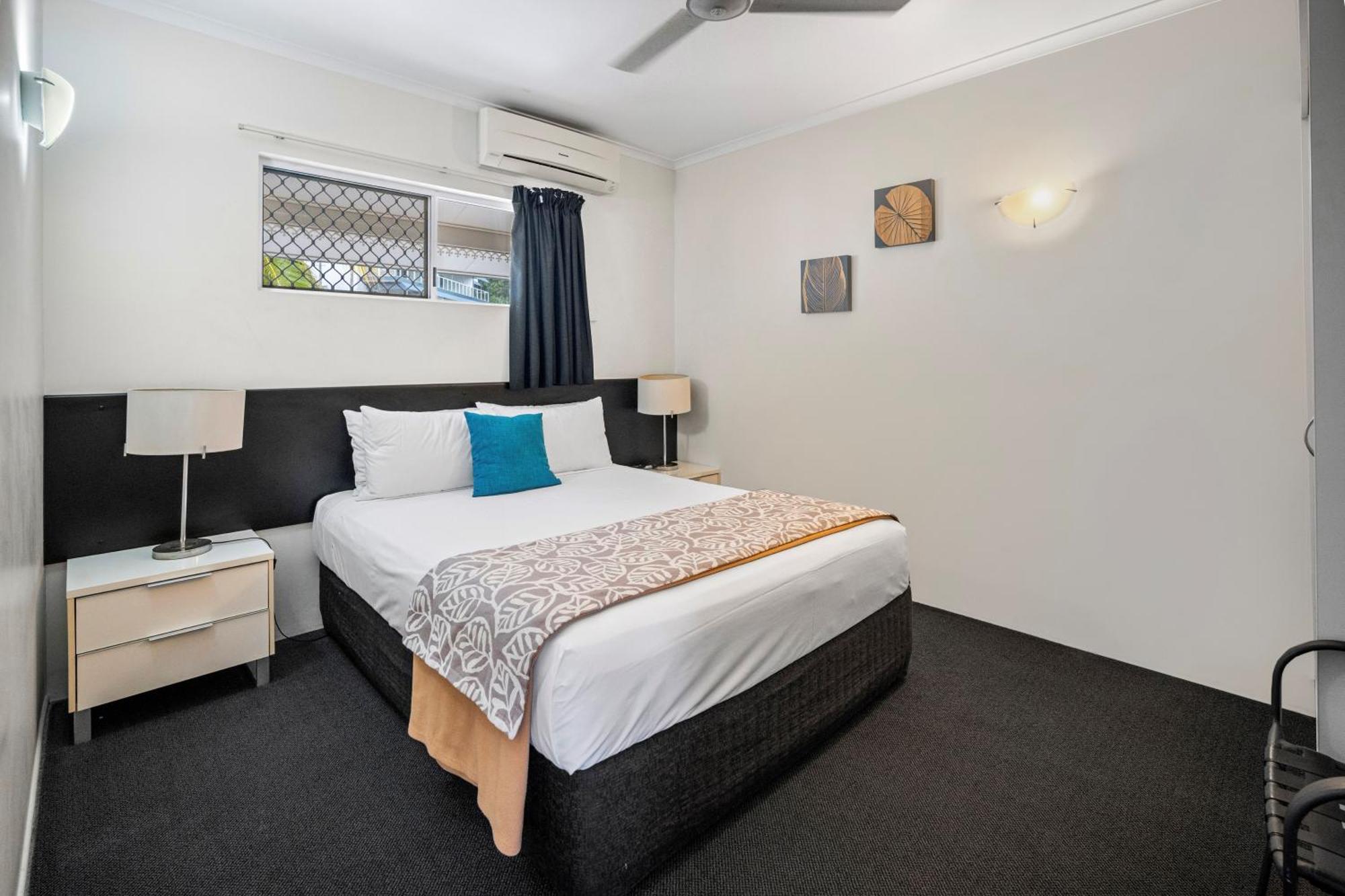 Colonial Palms Motor Inn Airlie Beach Exteriér fotografie