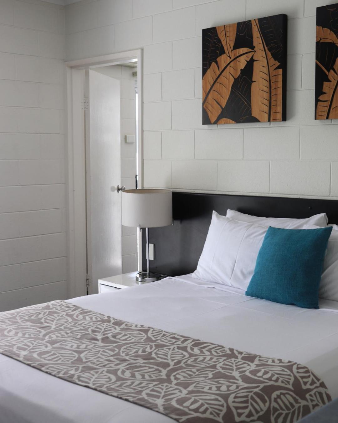 Colonial Palms Motor Inn Airlie Beach Exteriér fotografie